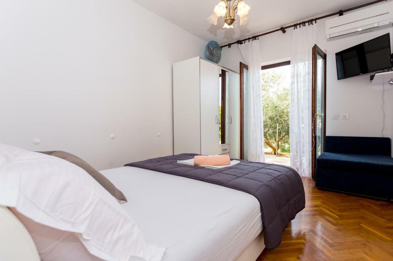 Apartments Iva Brstilo Omiš Екстериор снимка