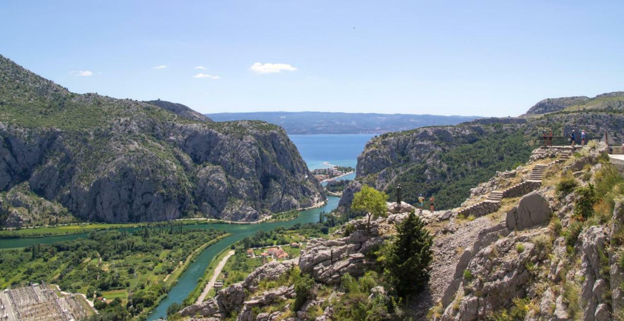 Apartments Iva Brstilo Omiš Екстериор снимка