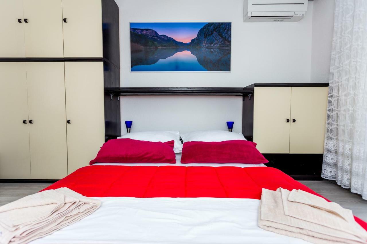 Apartments Iva Brstilo Omiš Екстериор снимка