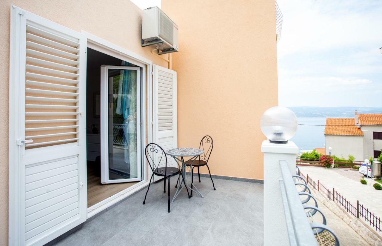 Apartments Iva Brstilo Omiš Екстериор снимка