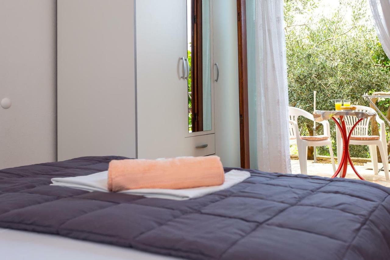 Apartments Iva Brstilo Omiš Екстериор снимка