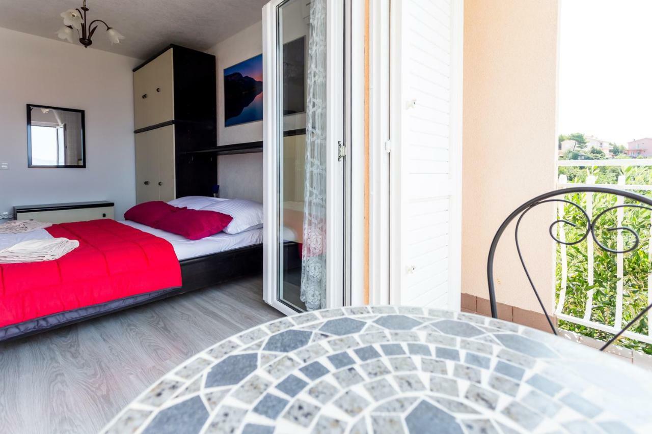 Apartments Iva Brstilo Omiš Екстериор снимка
